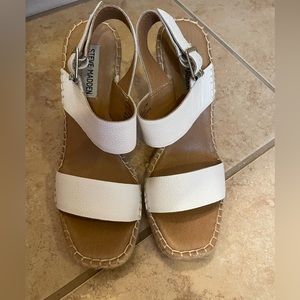 Steve Madden Uri Wedge, white 7.5